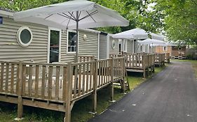 Alojamiento - Bungalows en el centro de Laredo a 200 m de la playa